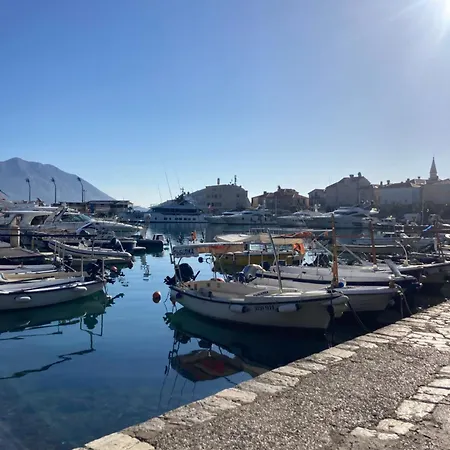 Plaza Stari Grad Pjena Od Mora Lägenhet