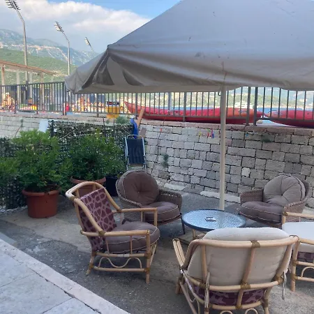 Plaza Stari Grad Pjena Od Mora Appartement *