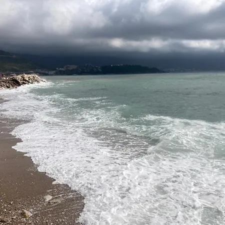 Plaza Stari Grad Pjena Od Mora Appartement Budva